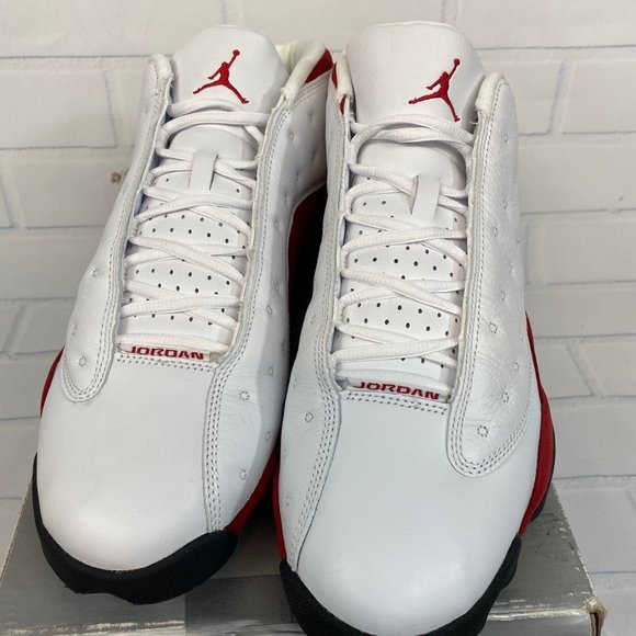 Jordan retro 13 low red white size 12 - Picture 3 of 12